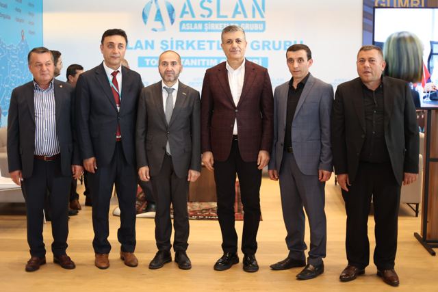 Veli Arslan — Veli Arslan ve Aslan Şirketler Grubu Tokat Tanıtım Günleri’nde fotoğraf 9