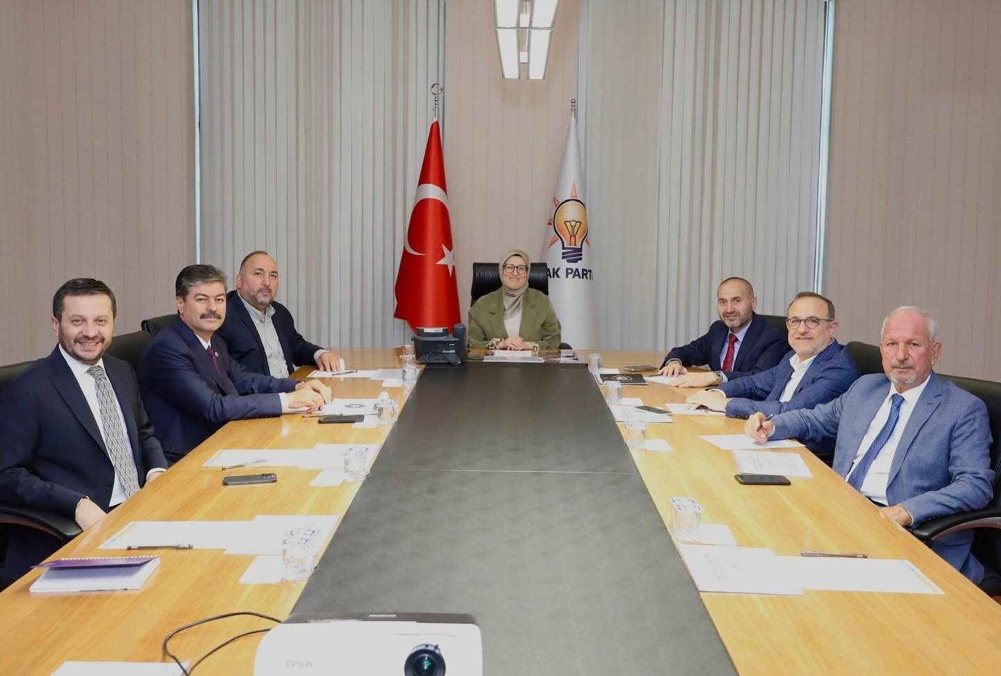 Veli Arslan — Veli Arslan, AK Parti Genel Merkezi’nde Sivil Toplum ve Halkla İlişkiler toplantısında